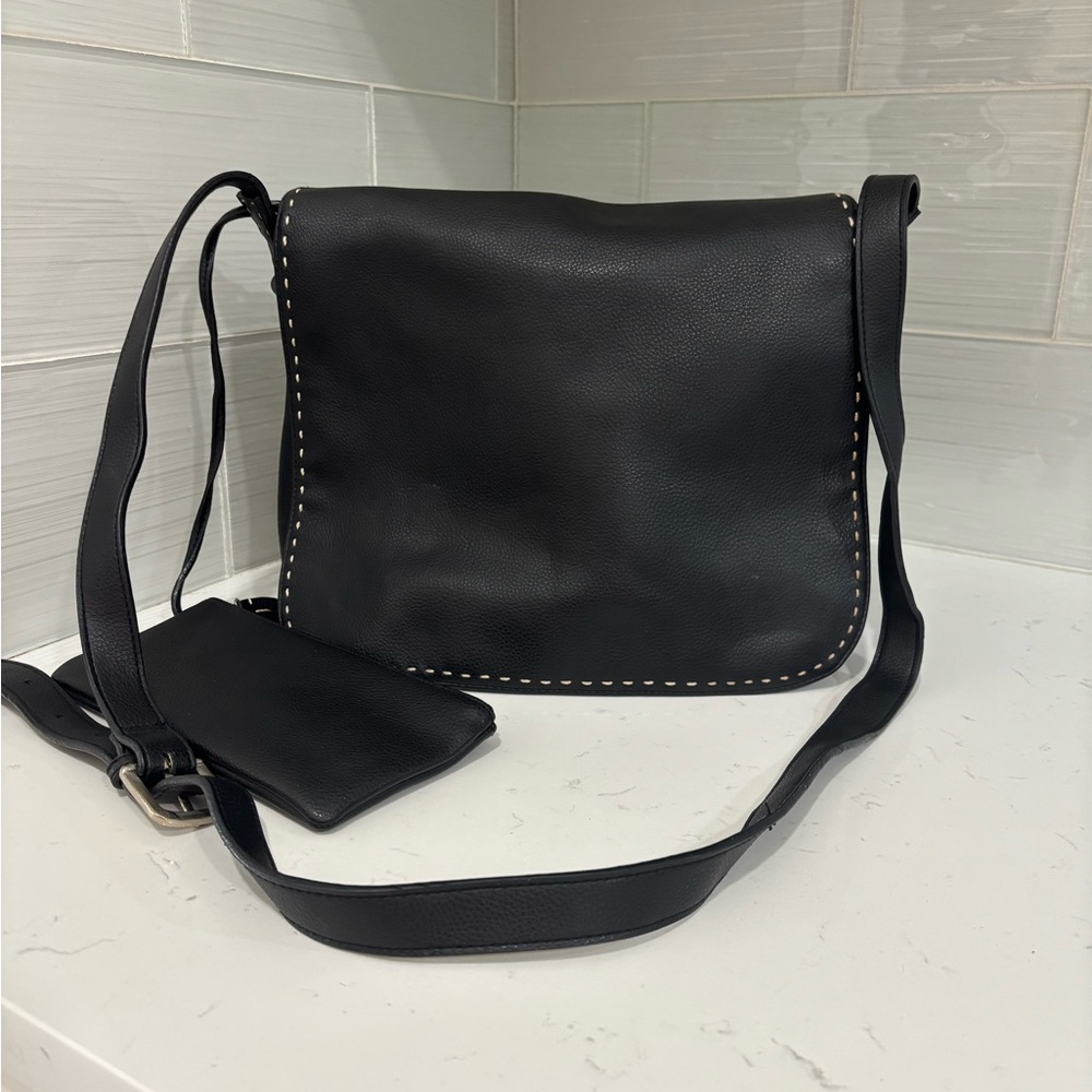 Liz Claiborne Y2K Black and Red Crossbody Bag Messenger Style